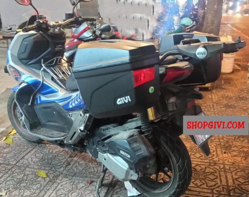 ADV 150 lên thùng đôi Givi